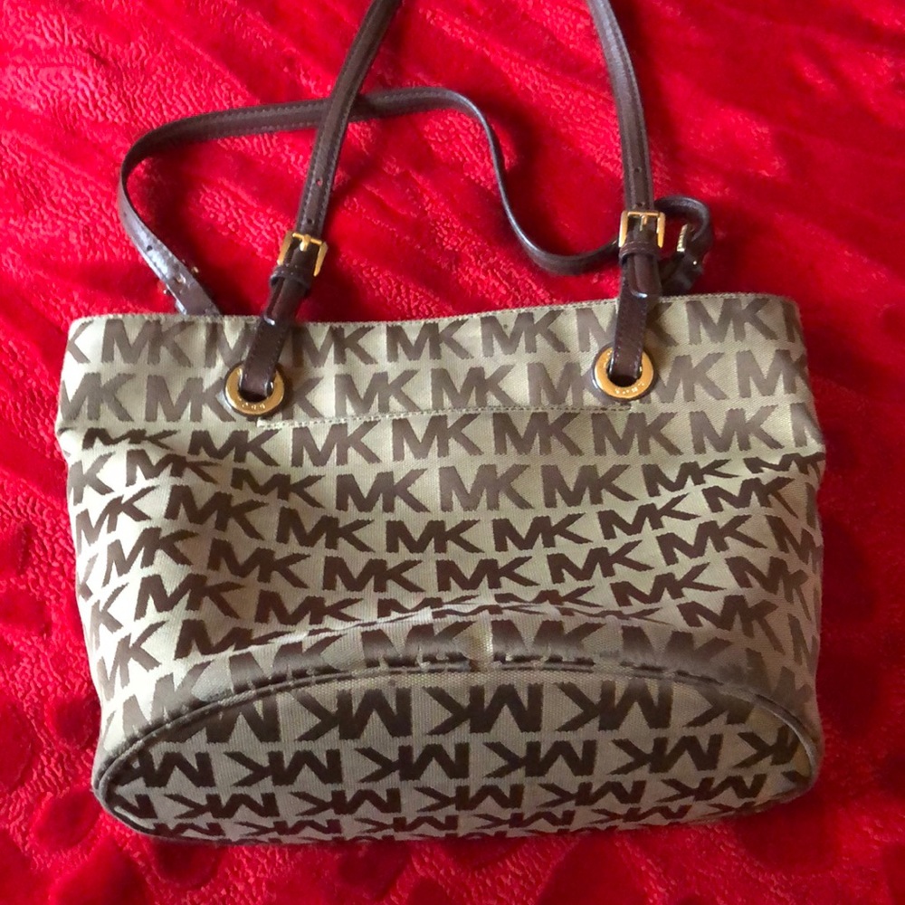 Michael Kors purse